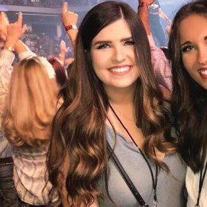 Meet your Posher, Bailey